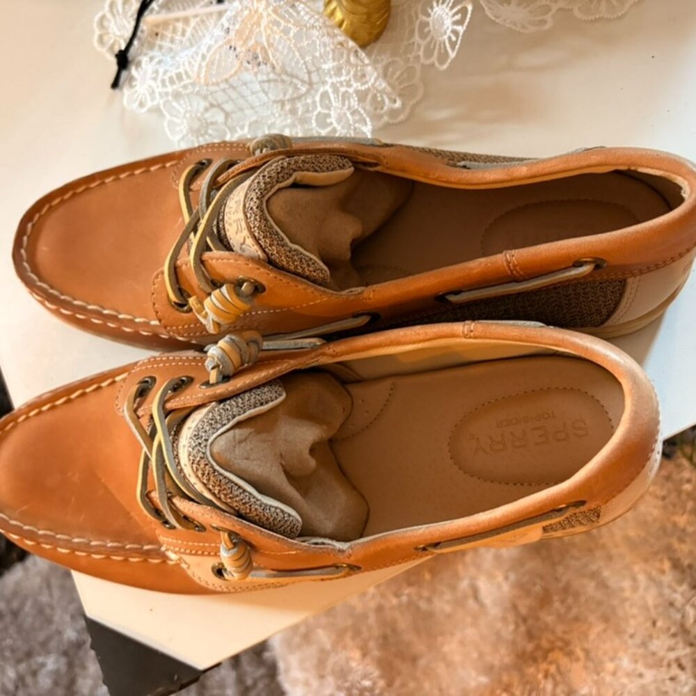 Sperry | Women's | Bluefish 2- Eye Boat Shoe | Linen Oat